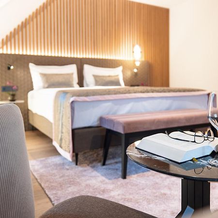 Hotel Turmhof Gumpoldskirchen Esterno foto