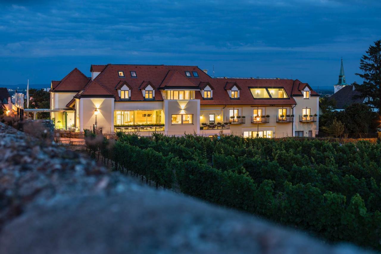 Hotel Turmhof Gumpoldskirchen Esterno foto